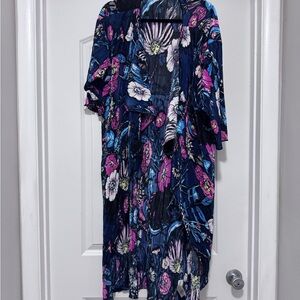 LuLaRoe Joy Kimono Floral Pleated Size Medium Lightweight Duster